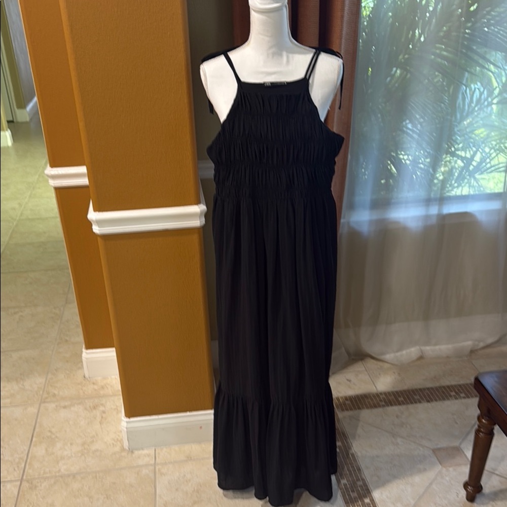 Zara Elegant Black Dress size Small